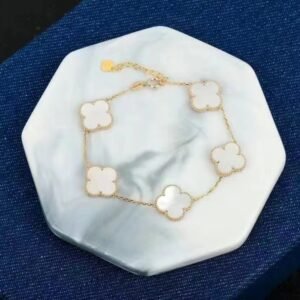 Luxury Fashion Au750 Real Pure 18K Gold Charm Bracelet Fine Jewelry Women Female Bridal Engagement Wedding Bracelets